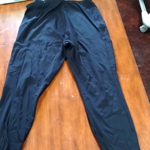 Torrid leggings with pockets maternity